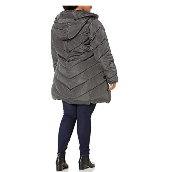 NWT Steve Madden Women’s Winter Jacket Quilted Mid-Length Puffer  2X $200 E161 - Picture 2 of 2